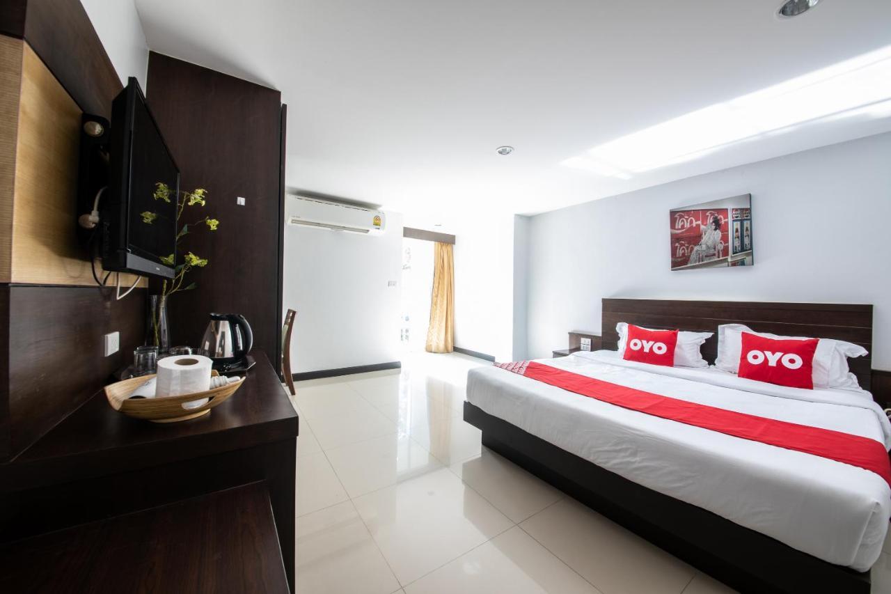 Oyo 373 Mc Ginger House Hotel Patong Buitenkant foto